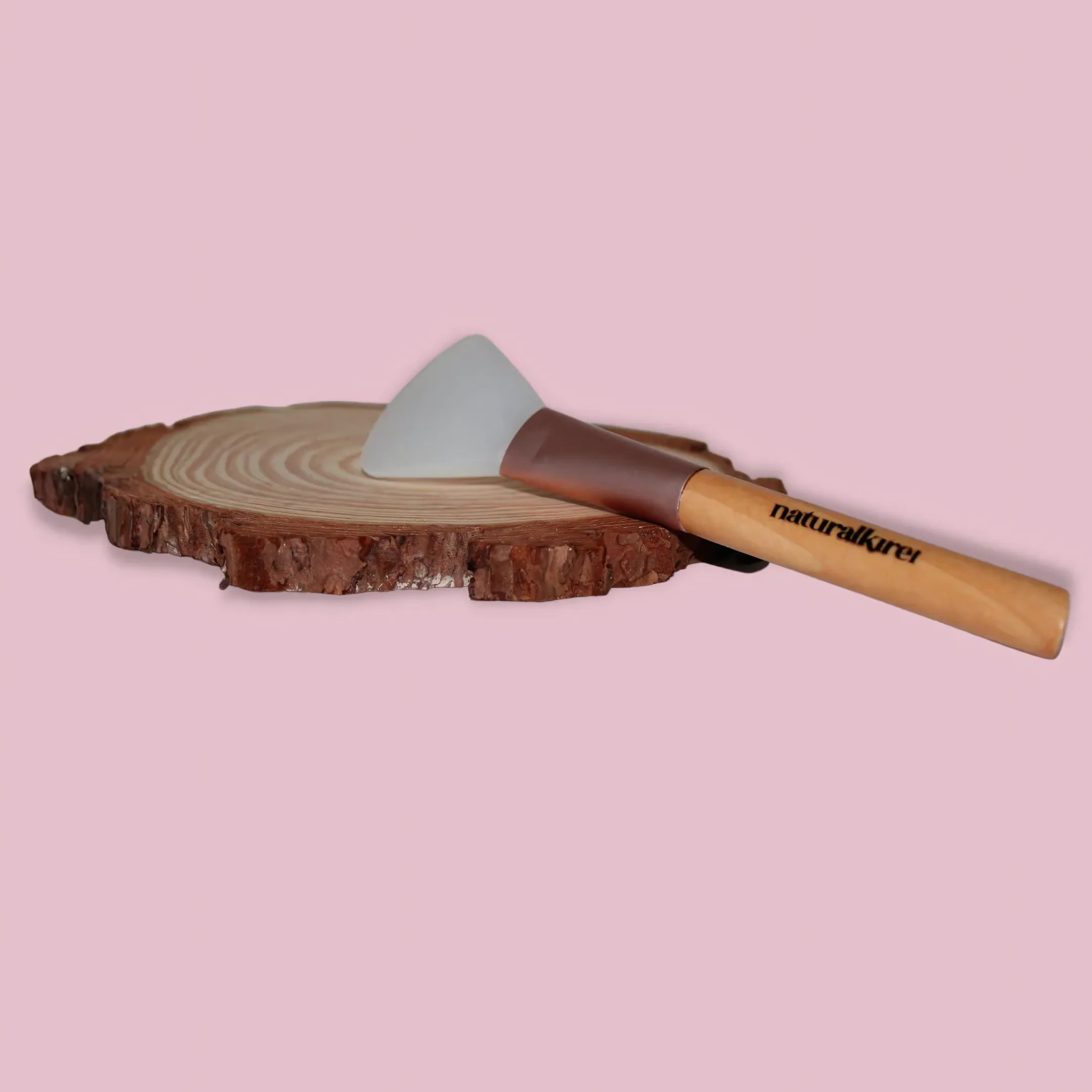 Pincel para mascarillas NK